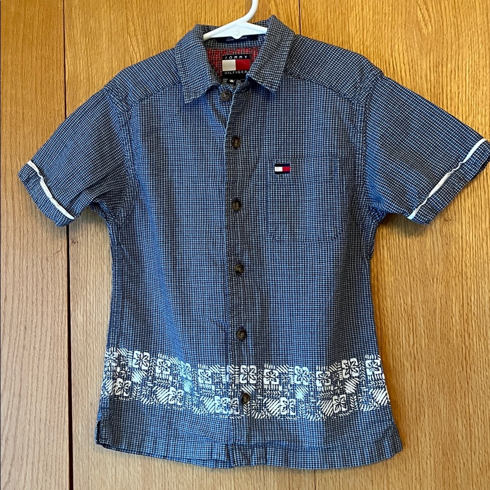 Vintage Tommy Hilfiger boy’s size 6 plaid cotton poplin SS button down shirt EUC
